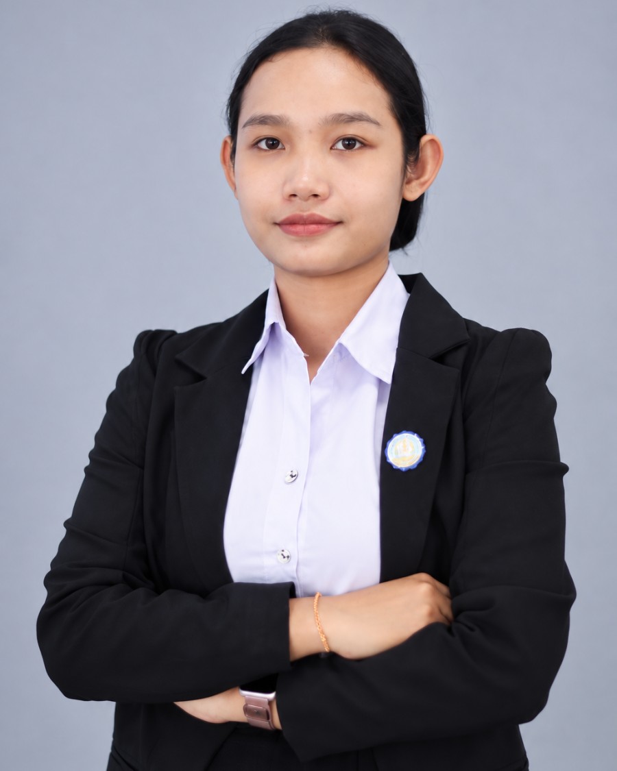 Portrait of Chheav Esoung